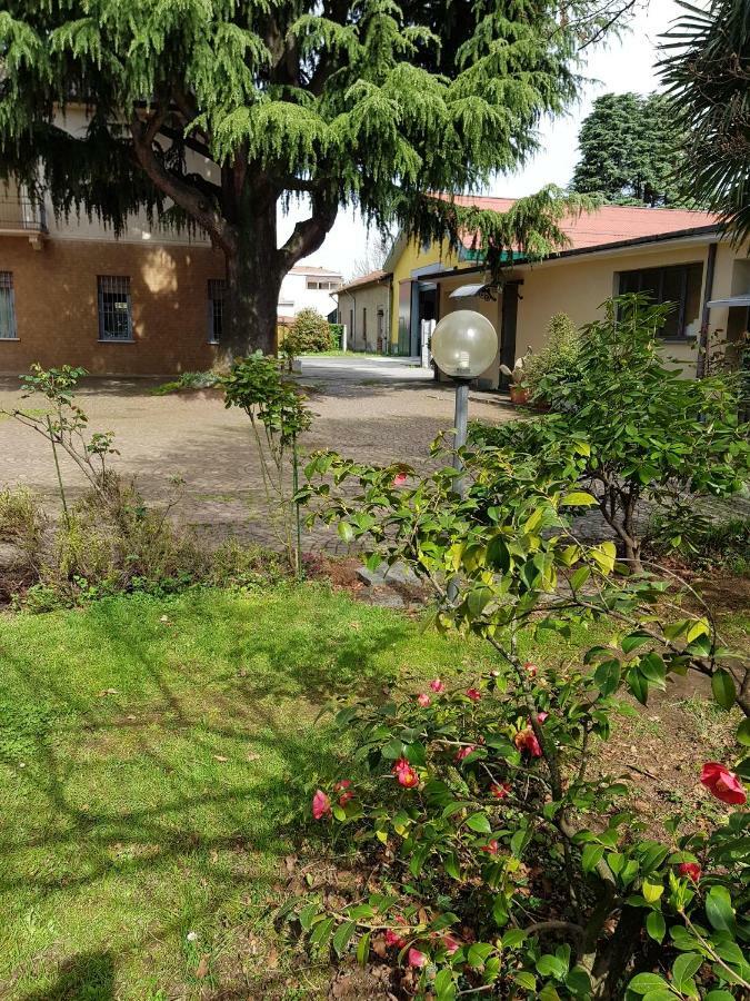 B&B Gloria Gallarate Dış mekan fotoğraf